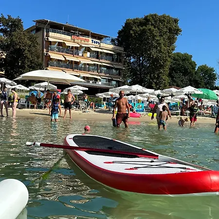 Family Teos Szálloda 2*