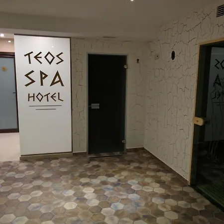 Szálloda Family Teos 2*