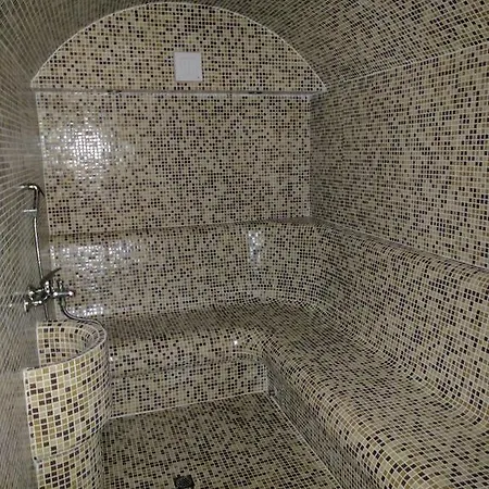 Szálloda Family Teos 2*