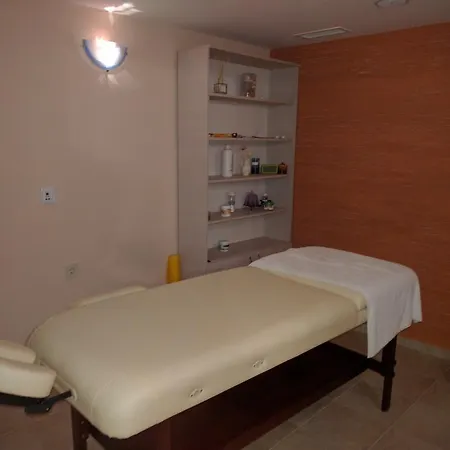 Szálloda Family Teos