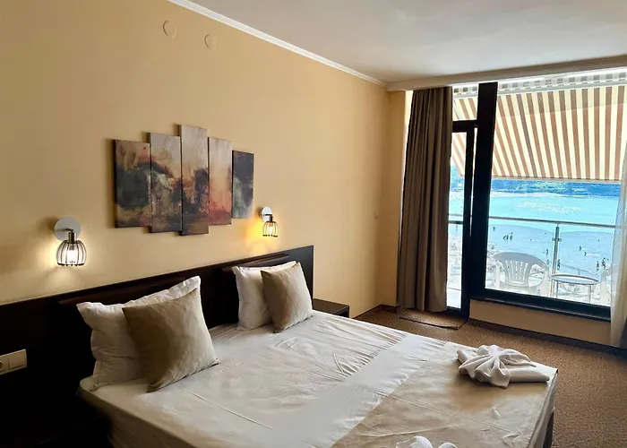 Family Teos Отель Китен