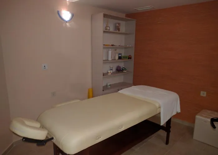 Отель Family Teos